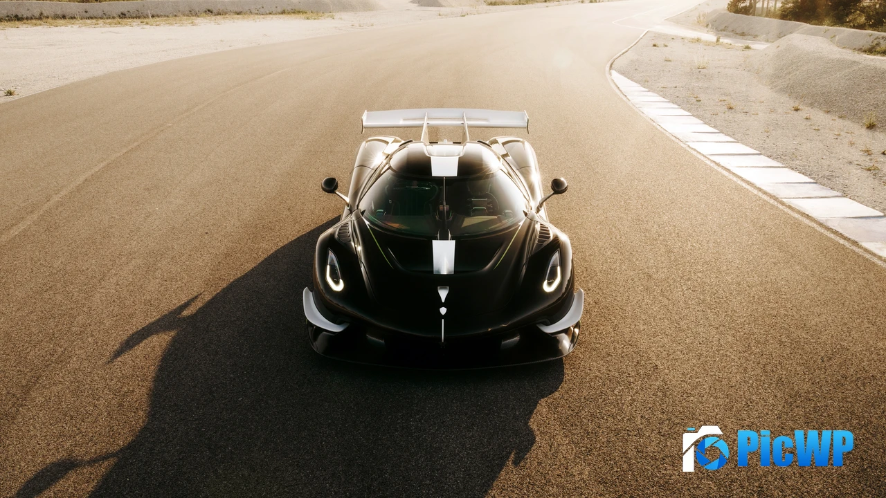 Koenigsegg Sadair039s Spear Race track 3K Mobile Wallpaper