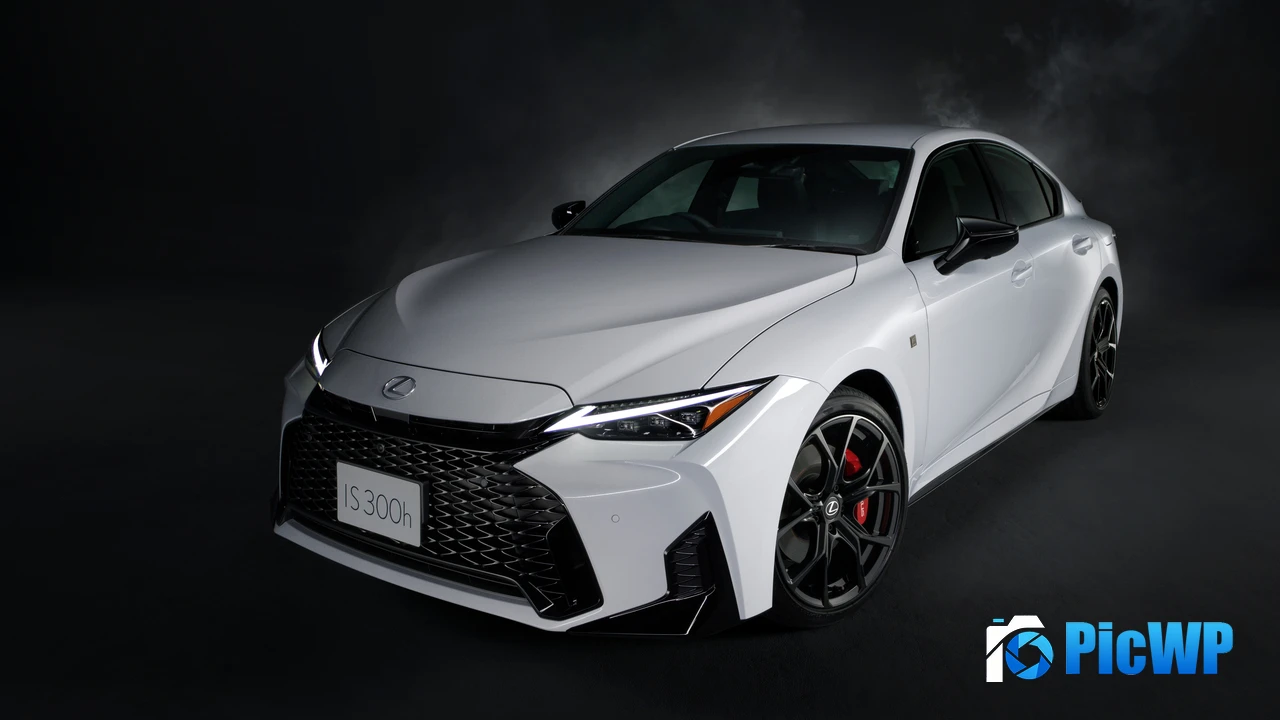 Lexus IS 300h F SPORT Mode Black V 2026 4K PC Wallpaper