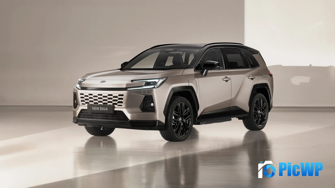 Toyota RAV4 PHEV 2025 4K PC Wallpaper