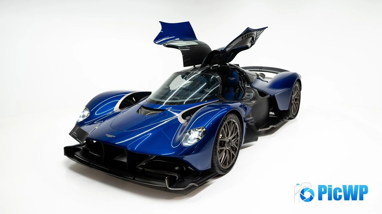 Aston Martin Valkyrie 3K Mobile Wallpaper
