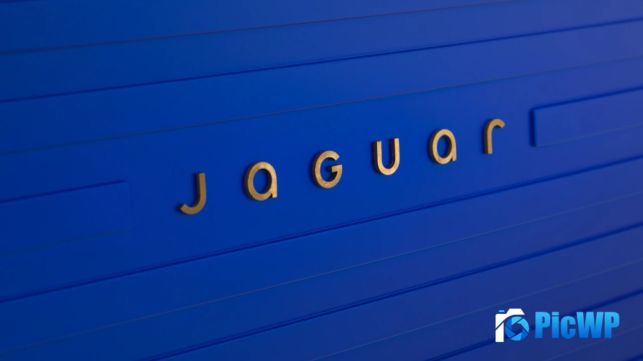 Jaguar New logo 4K PC Wallpaper