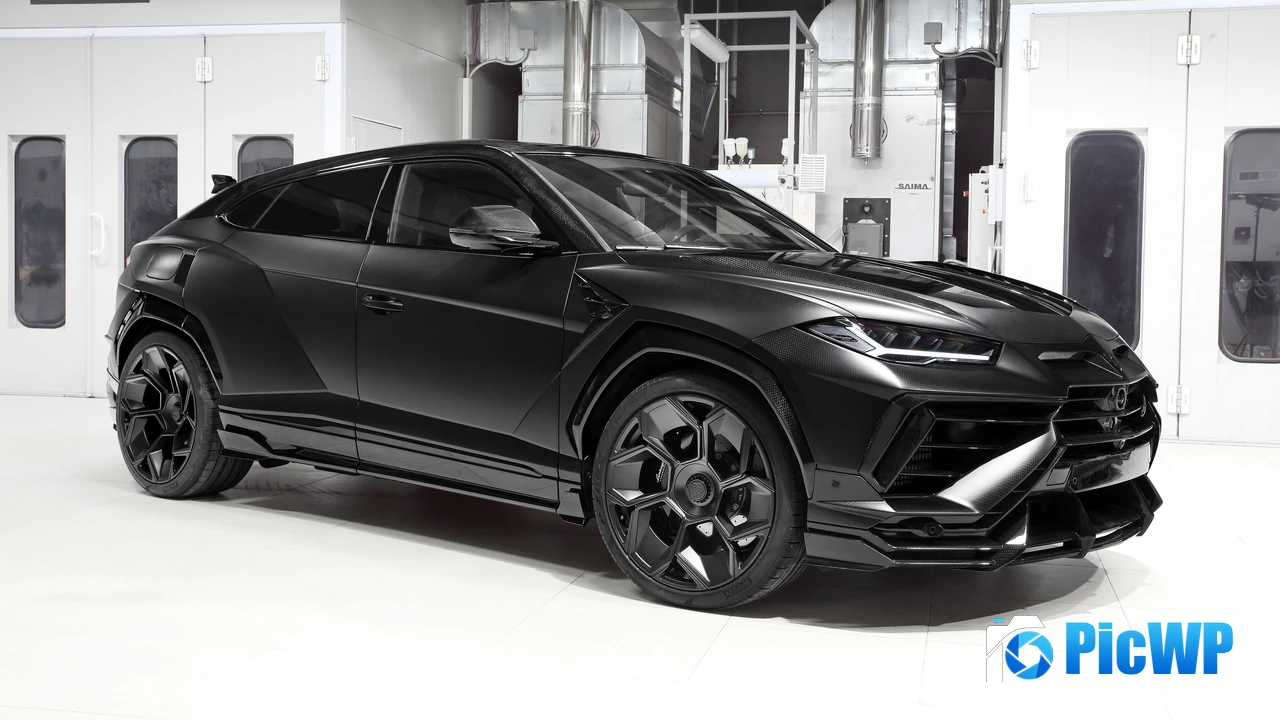 Lamborghini Urus R’Evo 2025 4K PC Wallpaper