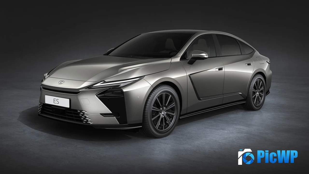 Lexus ES 300h 4K PC Wallpaper