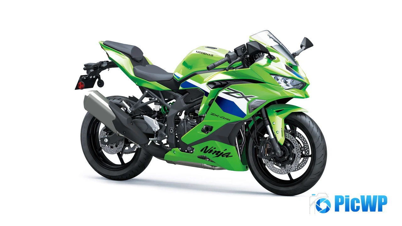 Kawasaki Ninja ZX-4RR 2026 4K PC Wallpaper