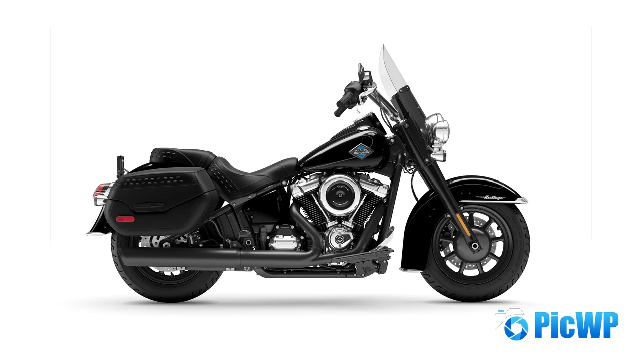 Harley-Davidson Heritage Classic 2025 4K PC Wallpaper