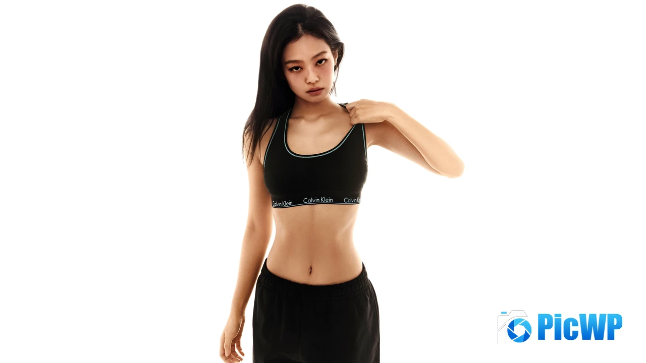 Jennie Calvin Klein 4K PC Wallpaper