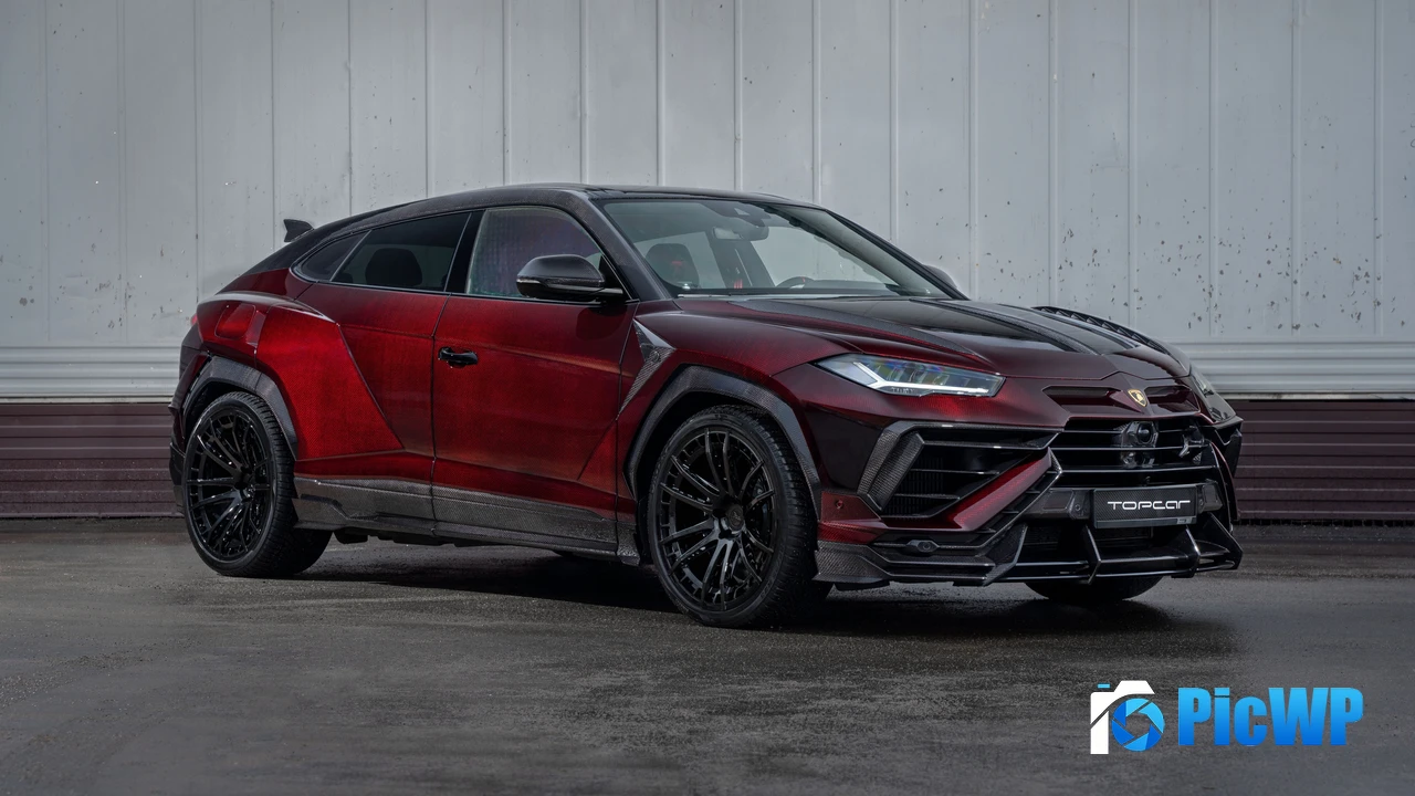 Lamborghini Urus R’Evo Stealth Edition 4K PC Wallpaper