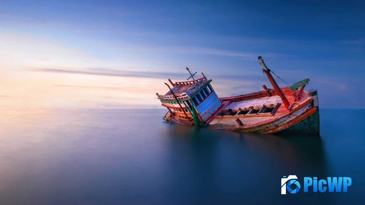 Abandoned Fishing boat 4K PC Wallpaper