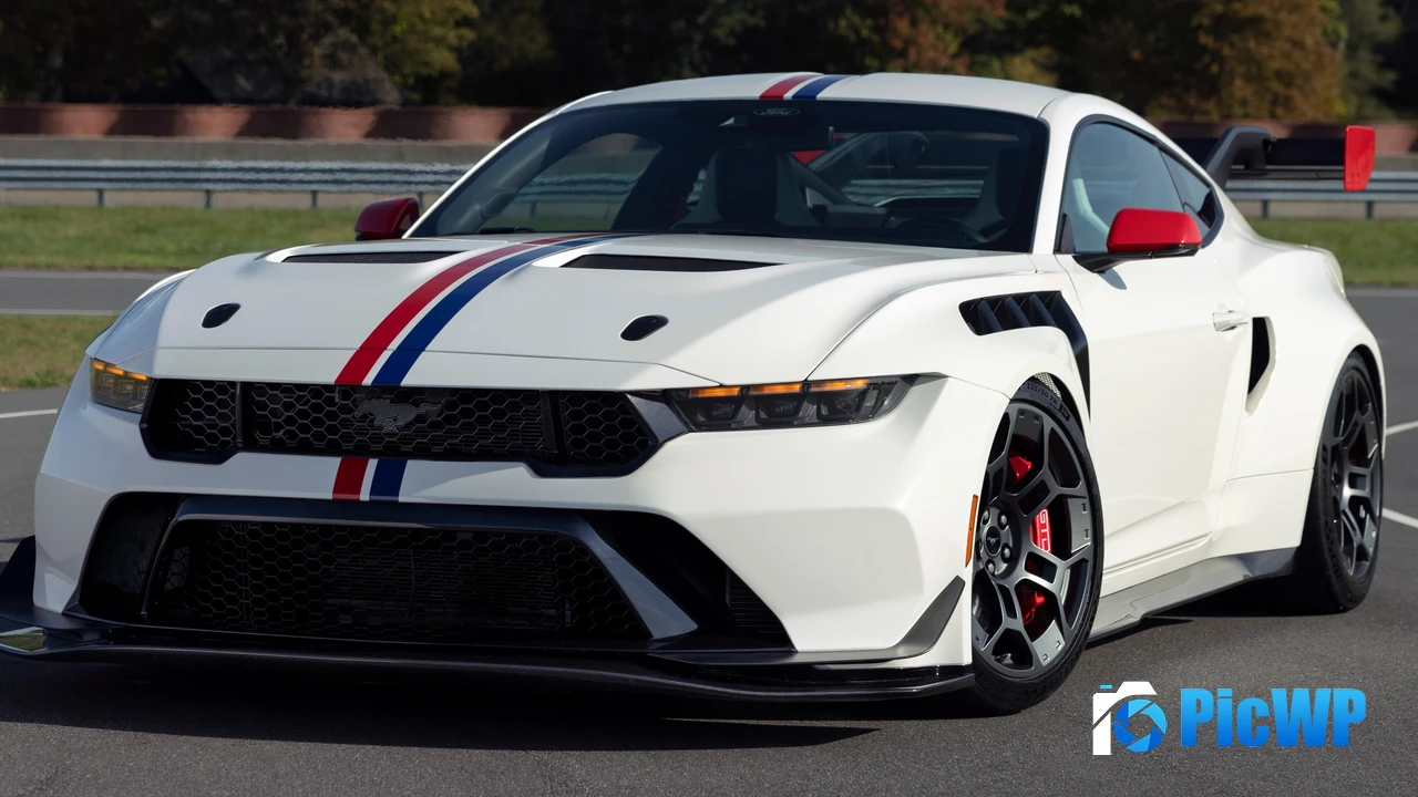 Ford Mustang GTD Spirit of America 4K PC Wallpaper