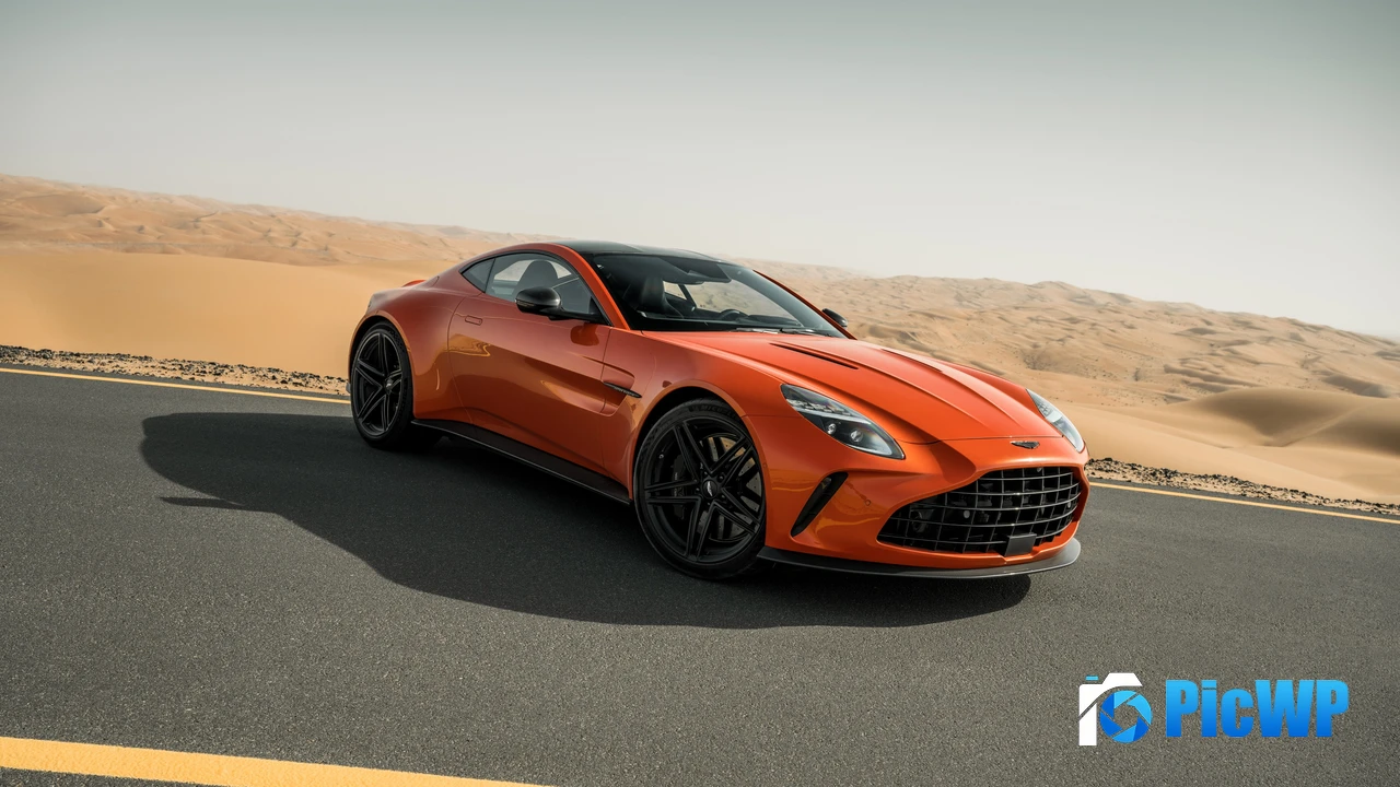 Aston Martin Vantage 2025 4K PC Wallpaper