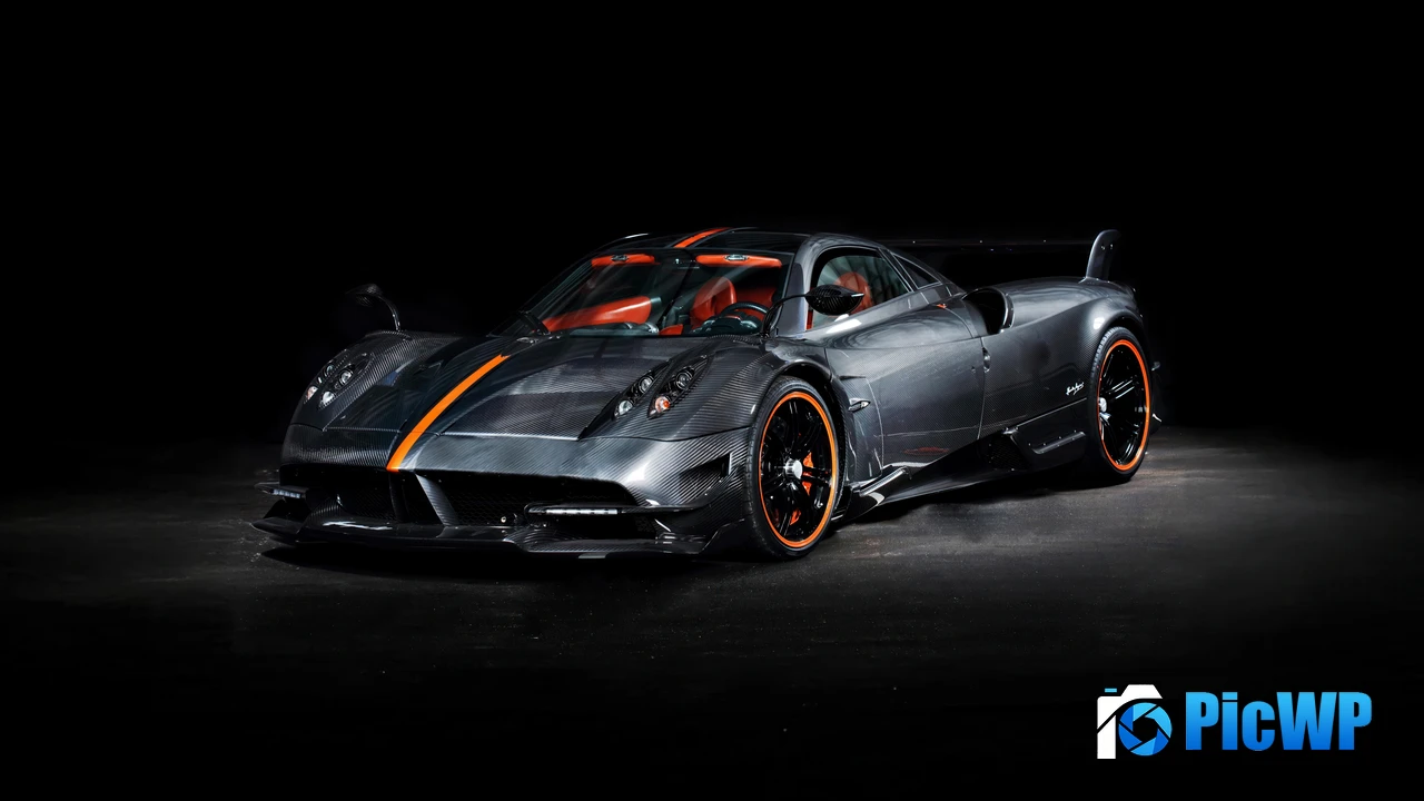 Pagani Huayra BC Hypercar 4K PC Wallpaper