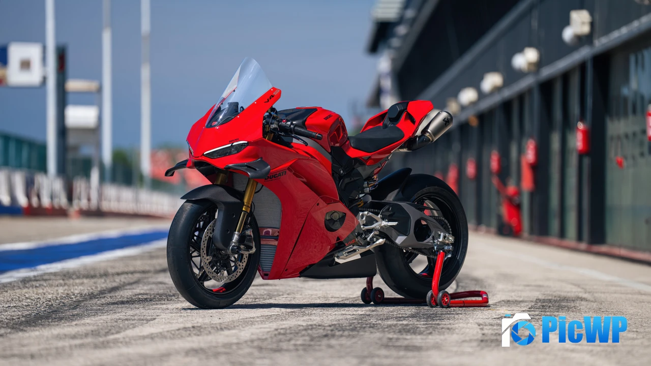 Ducati Panigale V4 4K PC Wallpaper