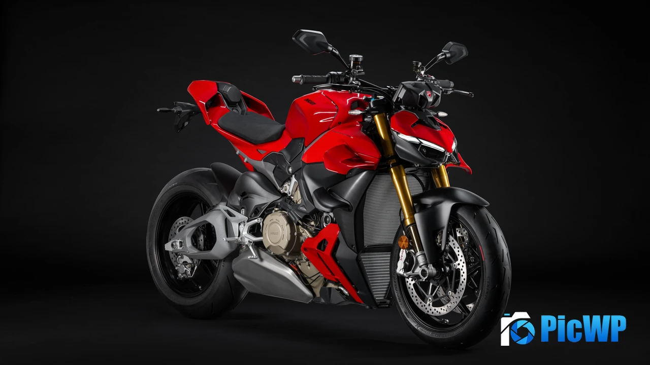 Ducati Streetfighter V4 S 2025 4K PC Wallpaper