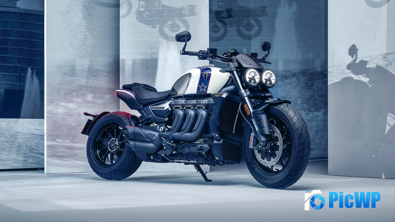Triumph Rocket 3 Limited edition 4K PC Wallpaper
