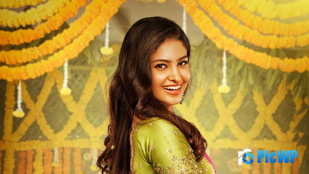 Manasa Varanasi Devaki Nandana Vasudeva 4K PC Wallpaper