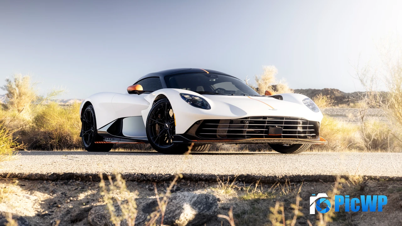 Aston Martin Valhalla Plug-In Hybrid 4K PC Wallpaper