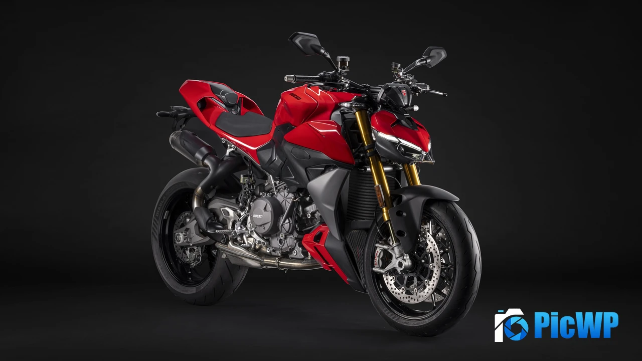 Ducati Streetfighter V2 2025 4K PC Wallpaper
