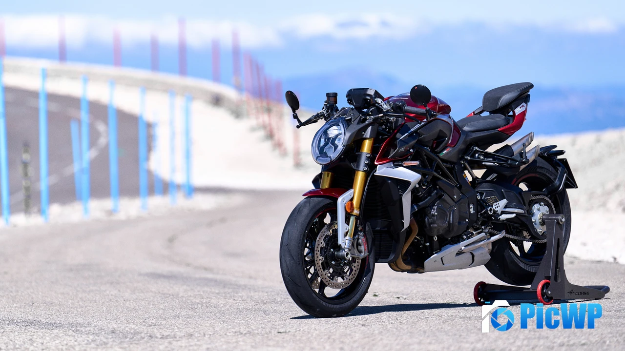MV Agusta Brutale 1000 RR Ottantesimo 2024 4K PC Wallpaper