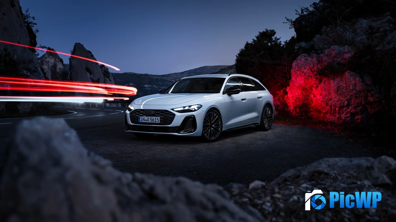 Audi A5 Avant TFSI quattro S line black pack 4K PC Wallpaper