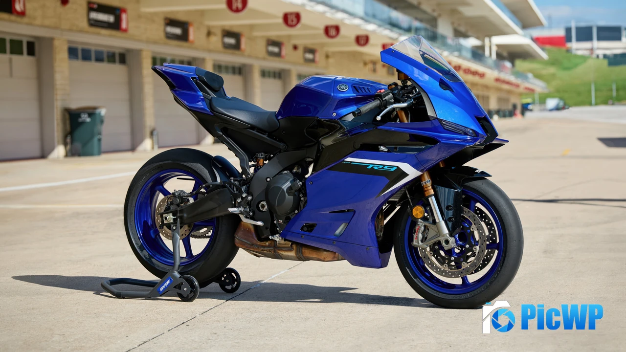 Yamaha YZF-R9 2025 4K PC Wallpaper