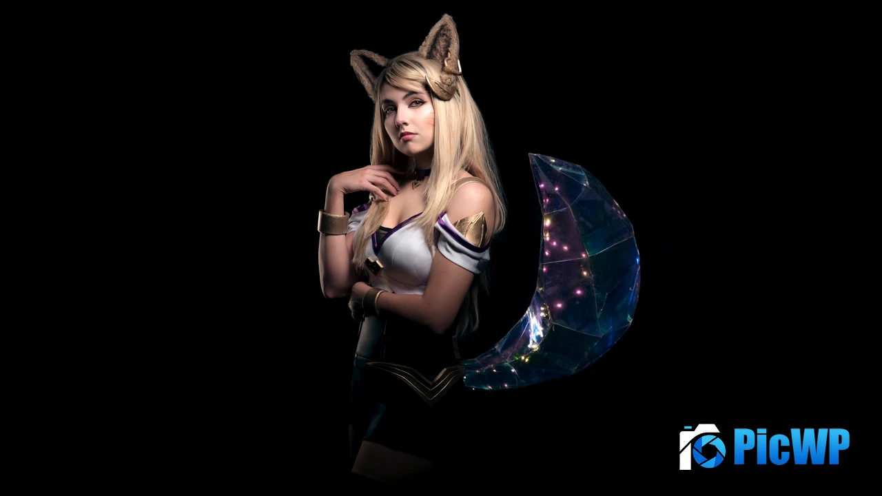 KDA Ahri Cosplay 4K PC Wallpaper