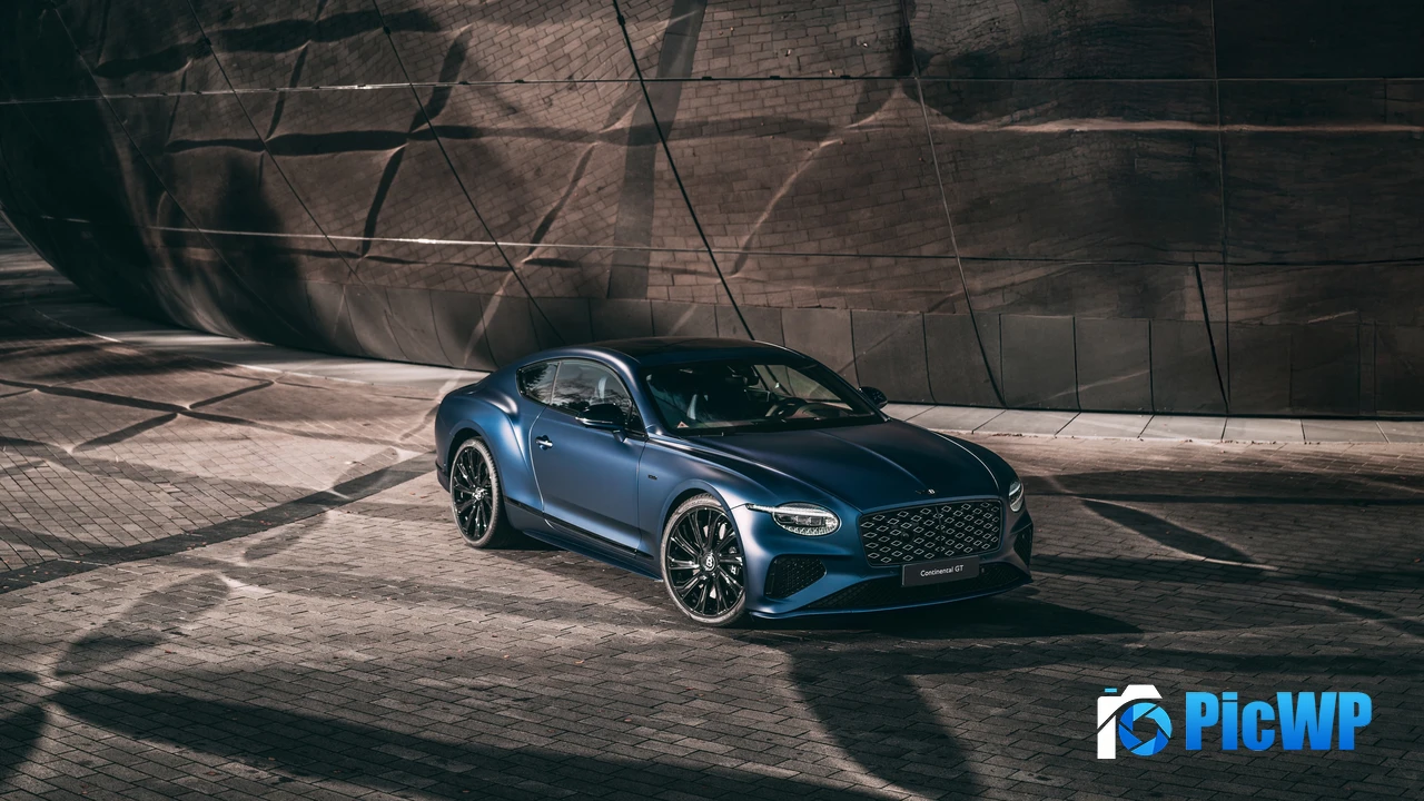 Bentley Continental GT Futuristic 4K PC Wallpaper