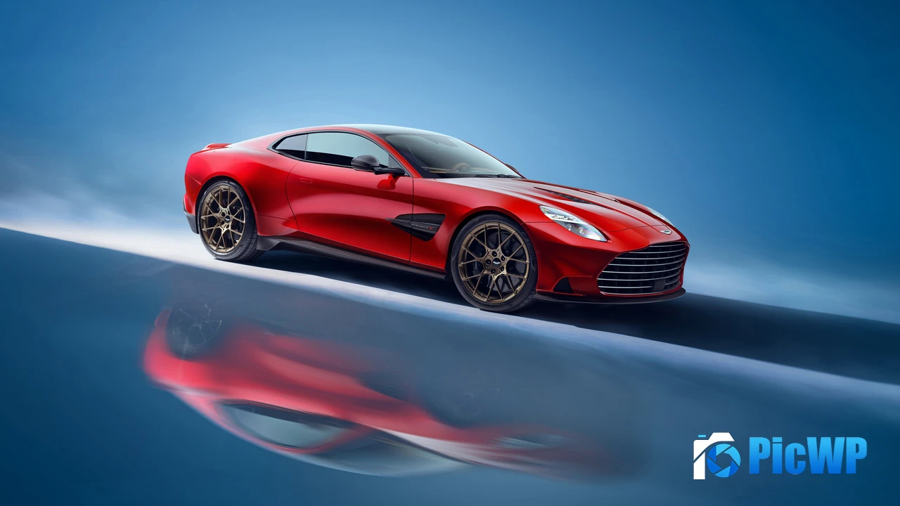 Aston Martin Vanquish 2024 4K PC Wallpaper