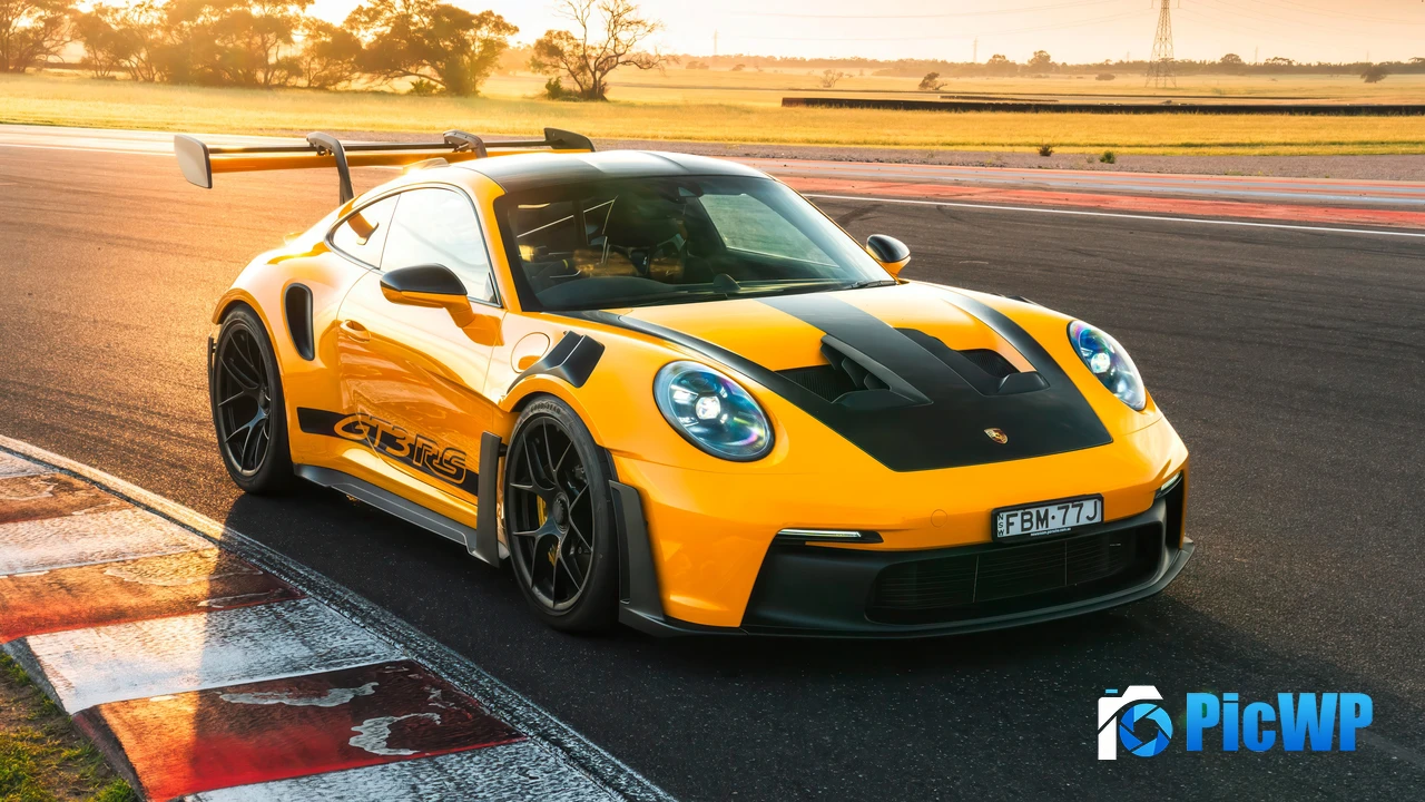 Porsche 911 GT3 RS Weissach Package Track 4K PC Wallpaper