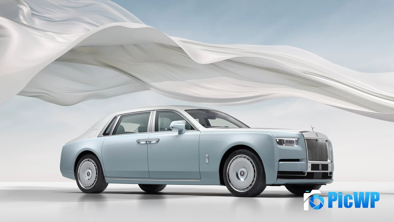 Rolls-Royce Phantom Scintilla 2025 4K PC Wallpaper