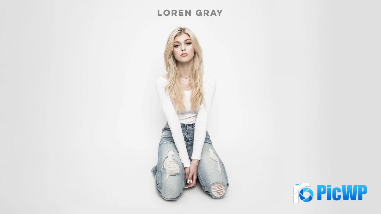 Loren Gray 4K PC Wallpaper