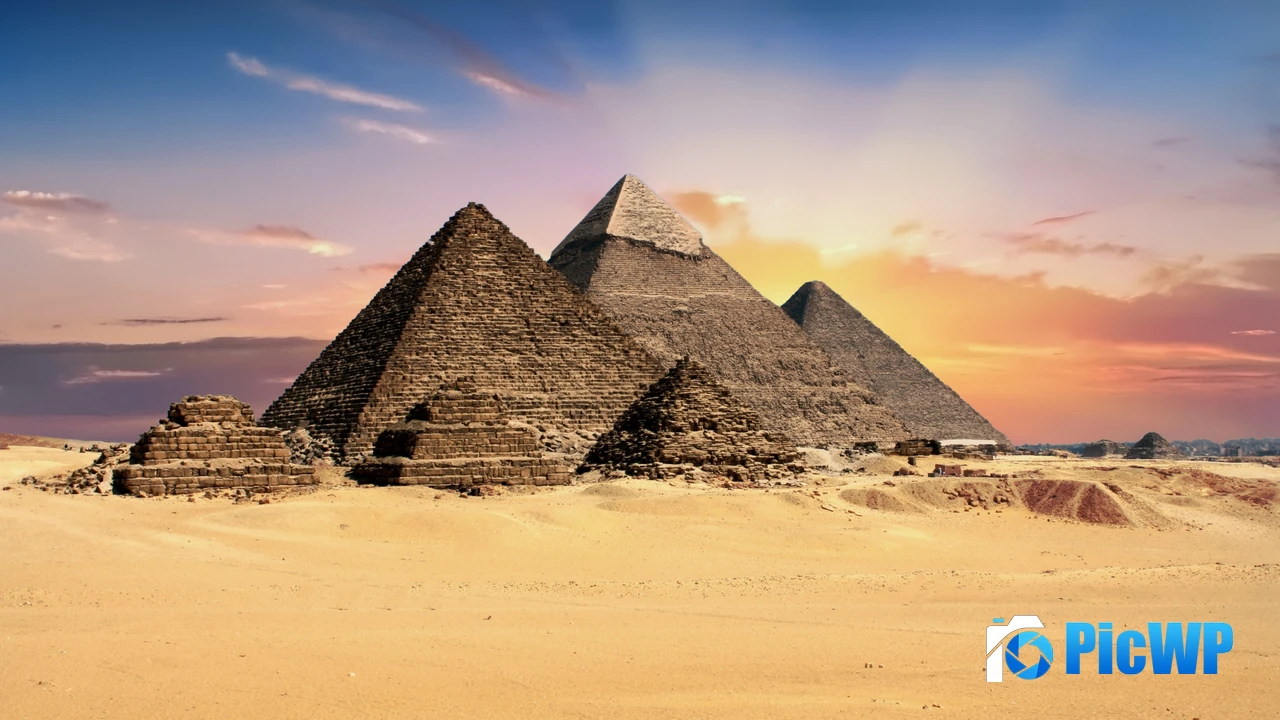 Egyptian Pyramids Sunset 4K PC Wallpaper