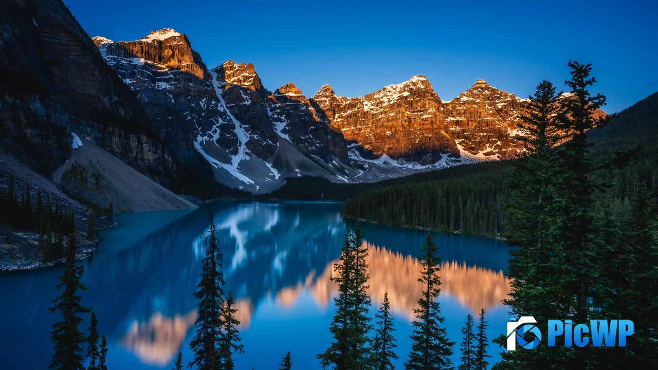 Banff National Park Scenery 4K PC Wallpaper