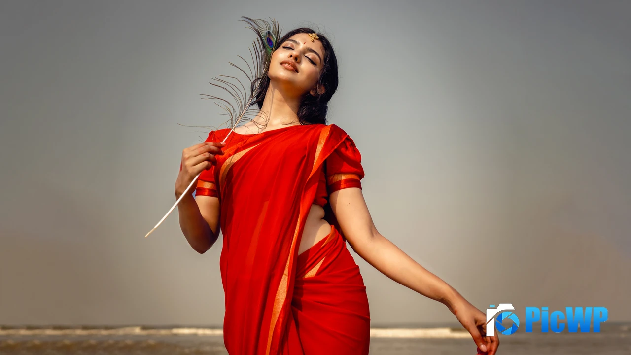 Mamitha Baiju 4K PC Wallpaper