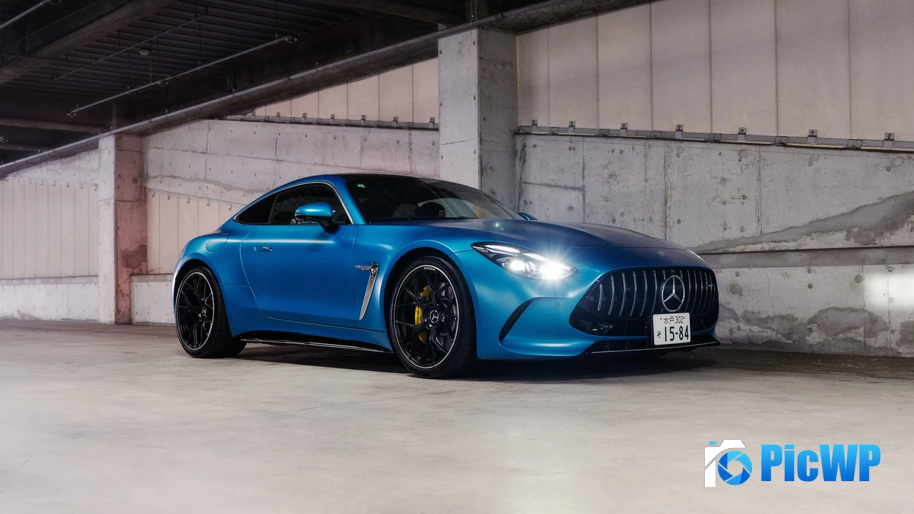 Mercedes-AMG GT 63 4MATIC+ 2024 4K PC Wallpaper