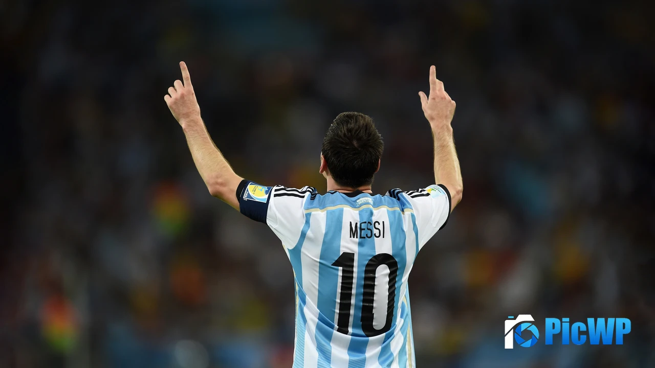 Lionel Messi 10 Argentina Jersey 4K PC Wallpaper