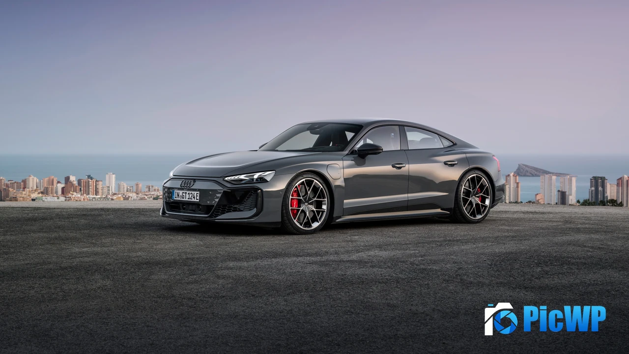 Audi RS e-tron GT Electric Sedan 4K PC Wallpaper