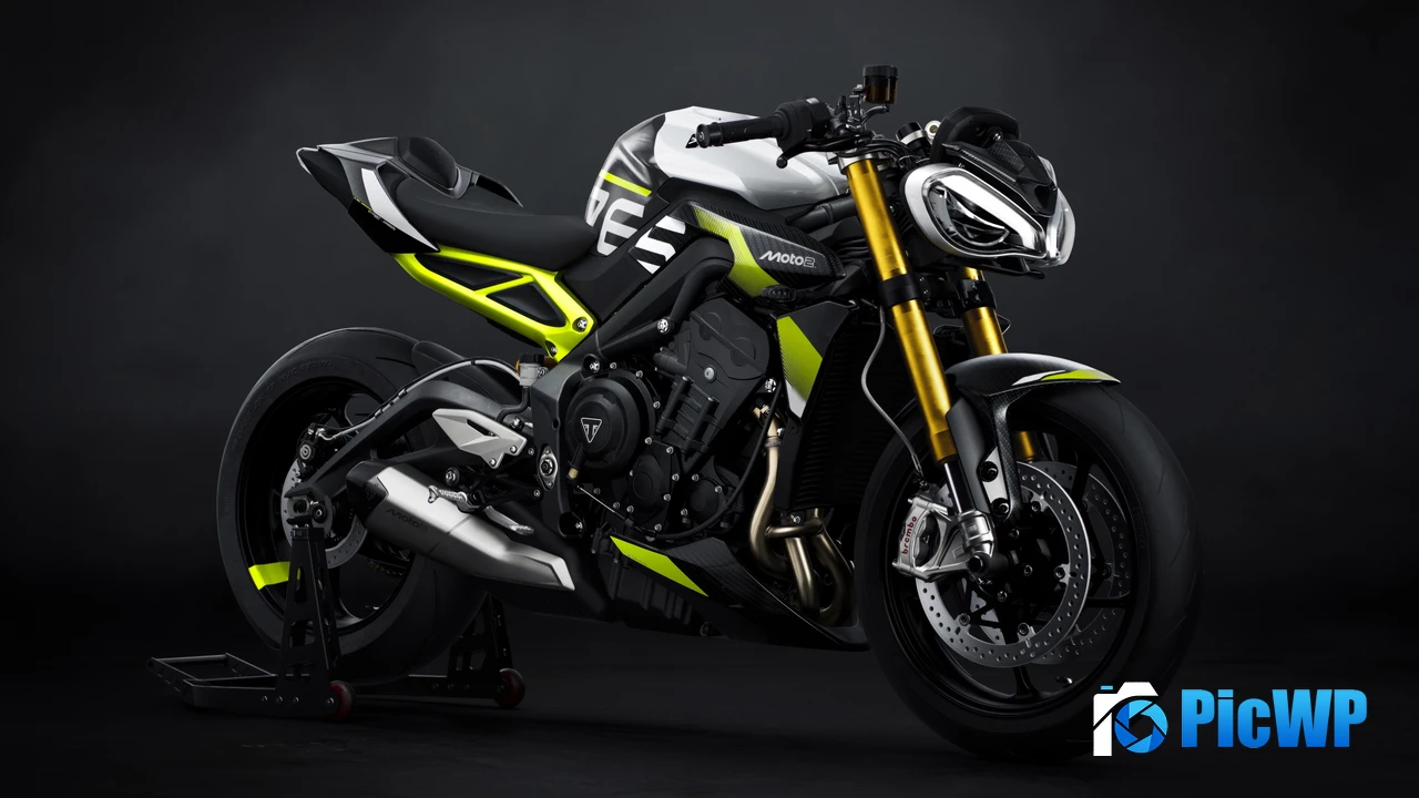 Triumph Street Triple 765 Moto2 Edition 4K PC Wallpaper