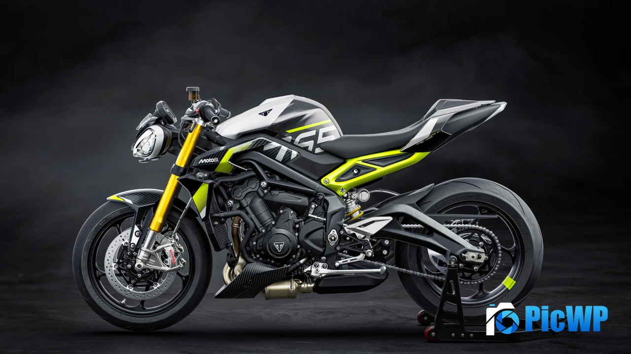 Triumph Street Triple 765 Moto2 Edition 4K PC Wallpaper