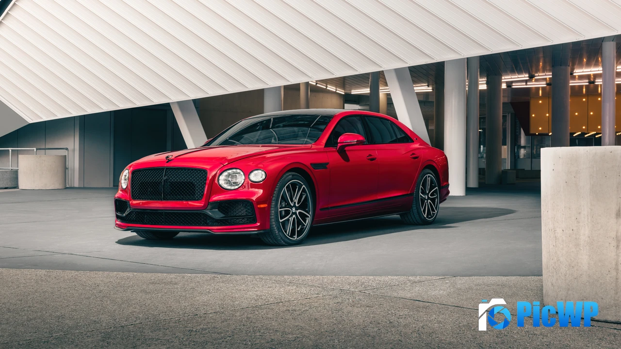 Bentley Flying Spur V8 2024 4K PC Wallpaper