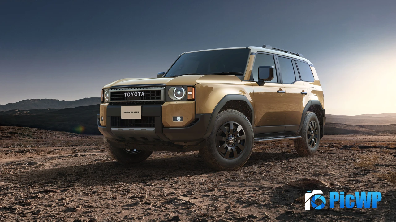 Toyota Land Cruiser ZX First Edition 2024 4K PC Wallpaper