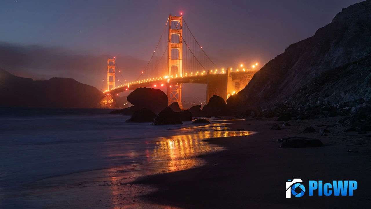 Golden Gate Bridge Illuminated 4K PC Wallpaper