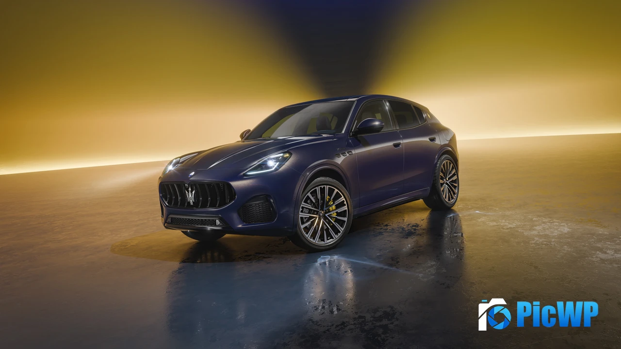 Maserati Grecale Modena Lumina Blu 2025 4K PC Wallpaper