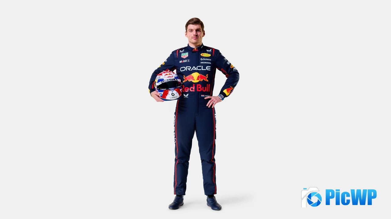 Max Verstappen White background 4K PC Wallpaper