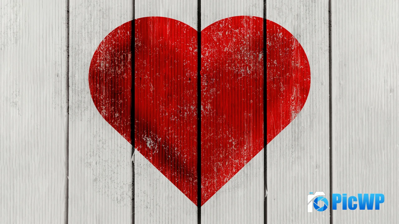 Red heart Wooden background 4K PC Wallpaper