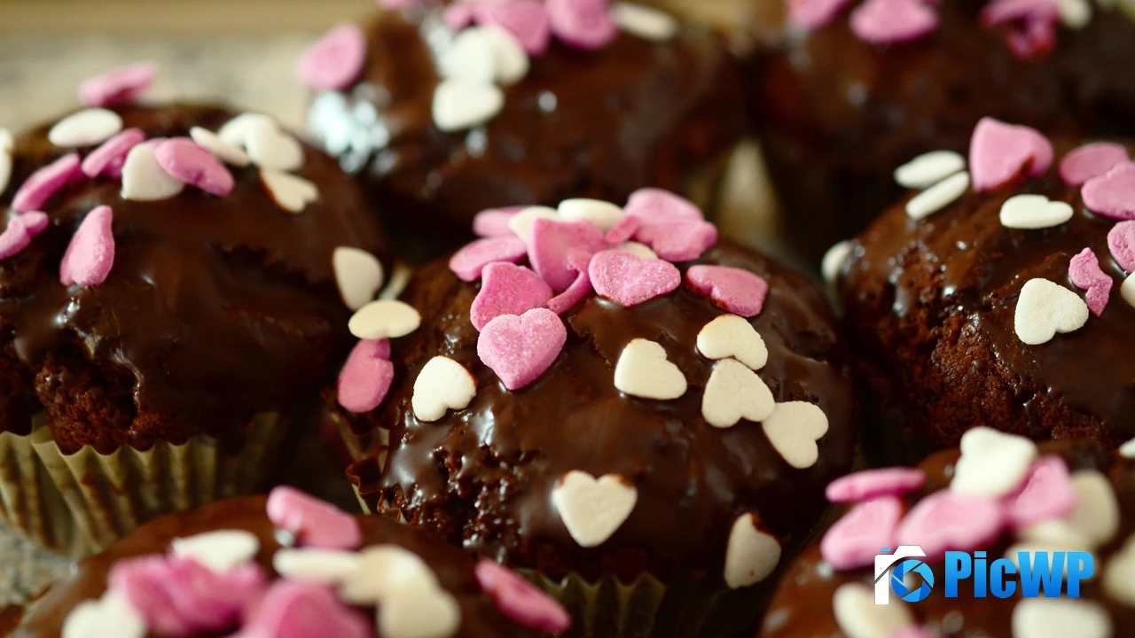 Chocolate Muffins 4K PC Wallpaper