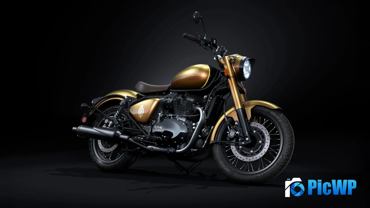 Royal Enfield Classic 650 Anniversary Edition 4K PC Wallpaper