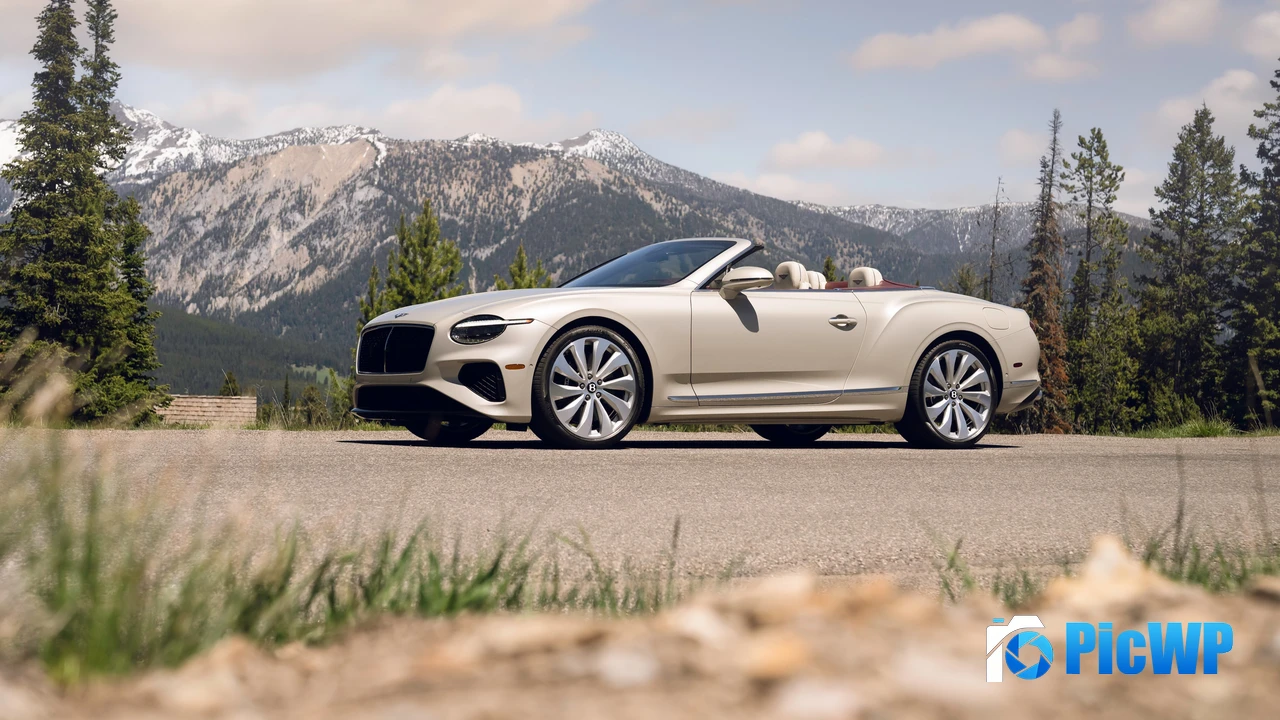 Bentley Continental GT Convertible 4K PC Wallpaper