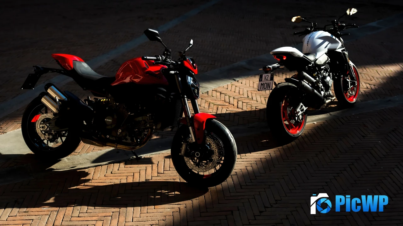 Ducati Monster V2 Sports bikes 4K PC Wallpaper