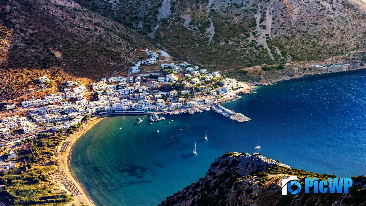 Sifnos Greece 4K PC Wallpaper