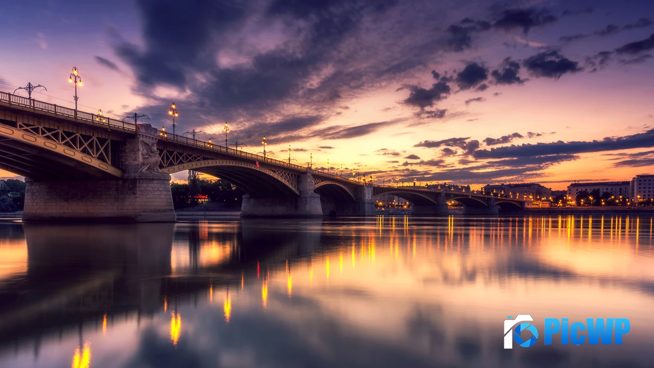 Margaret Bridge Budapest 4K PC Wallpaper